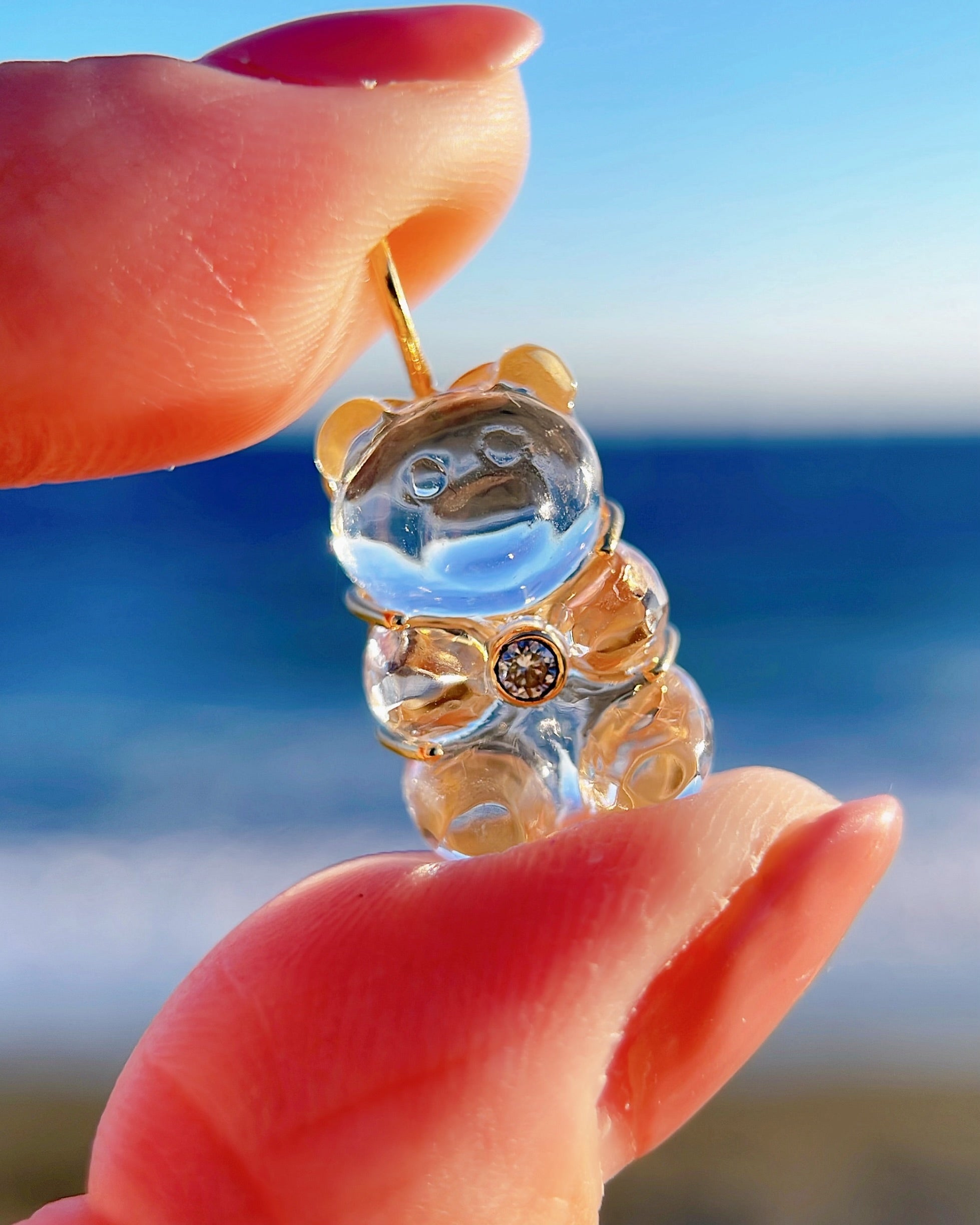 エリムハグベア18KYGペンダントトップ クリアクォーツ&ダイヤモンド